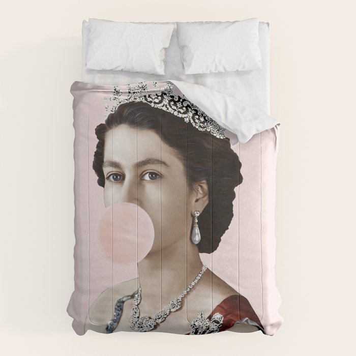Queen Elizabeth II Blowing Pink Bubble gum Comforter Gallery Image 6