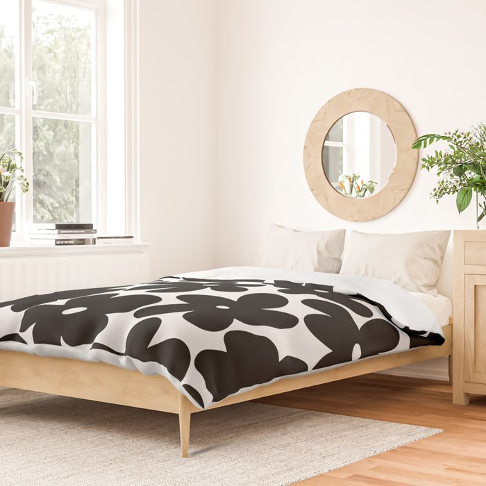 Black & White Flower - 70's Daisies Duvet Cover Gallery Image 2