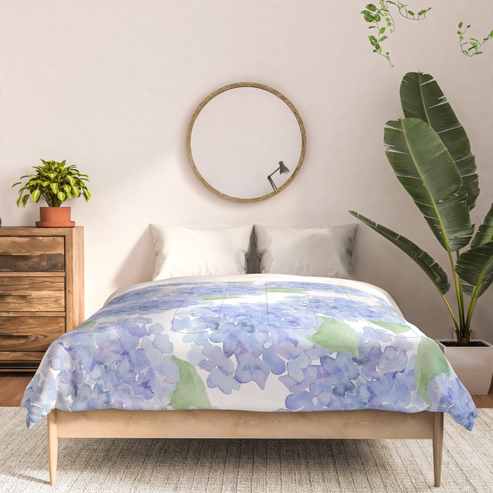 Elegant lavender lilac watercolor hydrangea floral Comforter Gallery Image 3