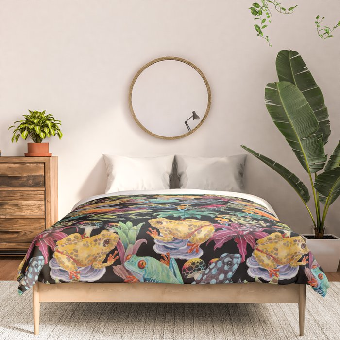 Tropical frogs and plant - black Comforter Gallery Image 3