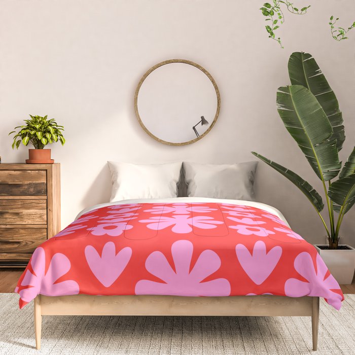 Preppy Pink and Red Scandi Floral Grid Retro Flower Pattern Comforter Gallery Image 3