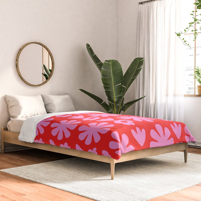 Preppy Pink and Red Scandi Floral Grid Retro Flower Pattern Comforter Gallery Image 2