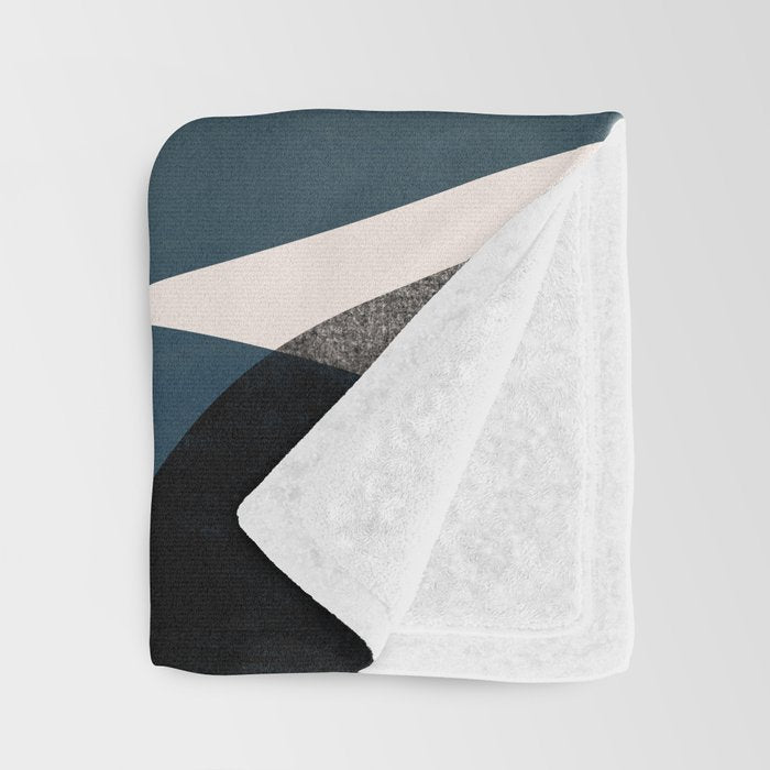 To face the night Throw Blanket Gallery Image 3