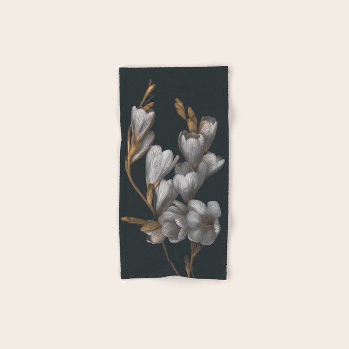 Night Flowers Bath Towel Gallery Image 1