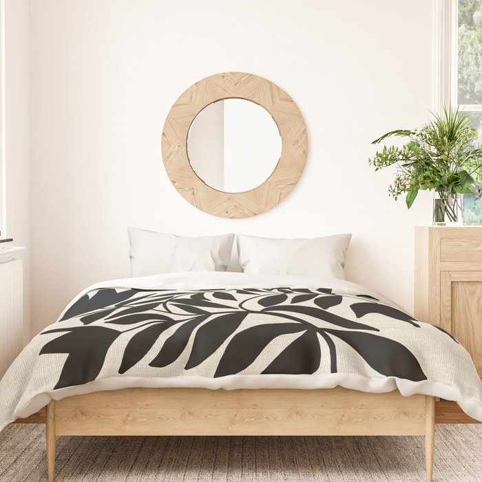 Triple Lip Vining Tulip Duvet Cover Gallery Image 3