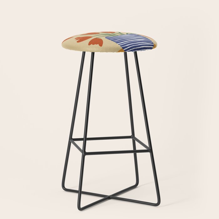 Tulip pot Stool Gallery Image 1
