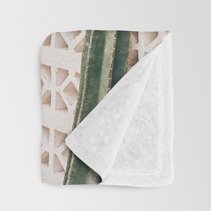 Cactus California Throw Blanket Gallery Image 3