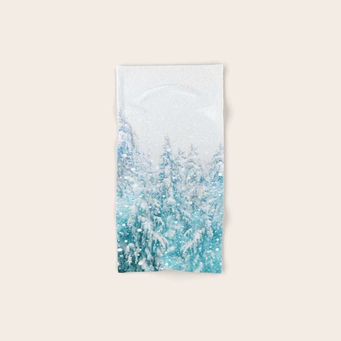 Snowy Pines Bath Towel Gallery Image 1