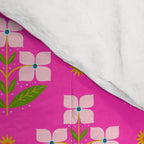 Retro Pink Floral Bunches Pattern - Pink Comforter Gallery Image 4