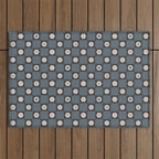 Daisy Checkerboard Outdoor Rug Gallery Image 1