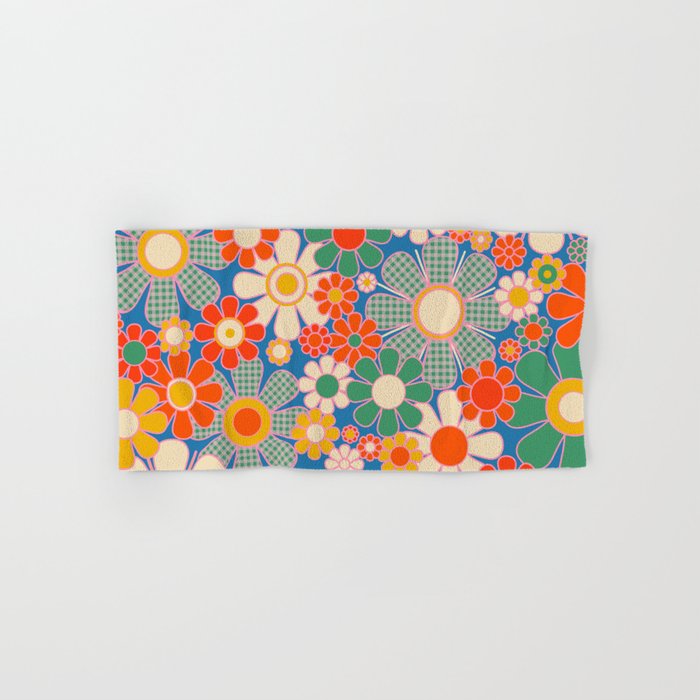 Retro Garden Gingham Flowers Vivid 60s 70s Floral Pattern Bath Towel Gallery Image 1
