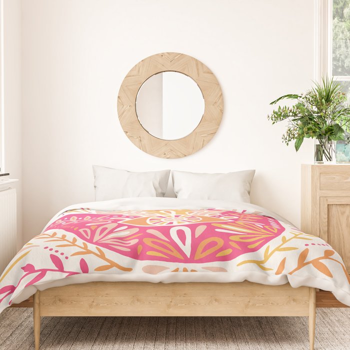 Hamsa Hand â Pink & Peach Palette Duvet Cover Gallery Image 3