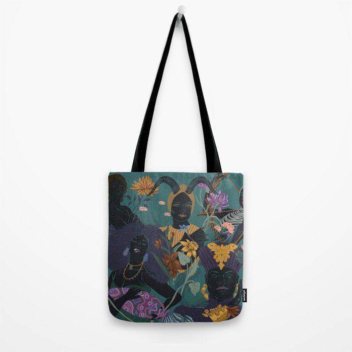 The Queens Court  Tote Bag Gallery Image 2