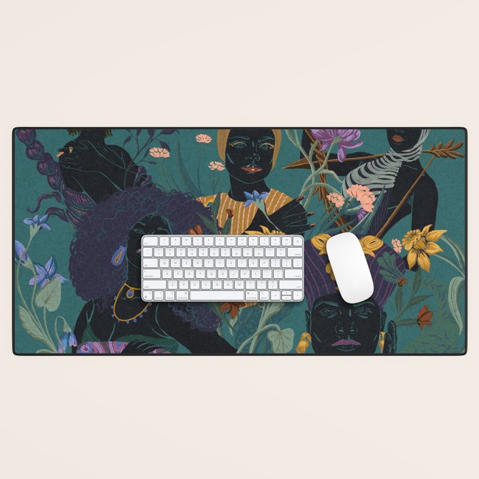 The Queens Court  Desk Mat Gallery Image 1