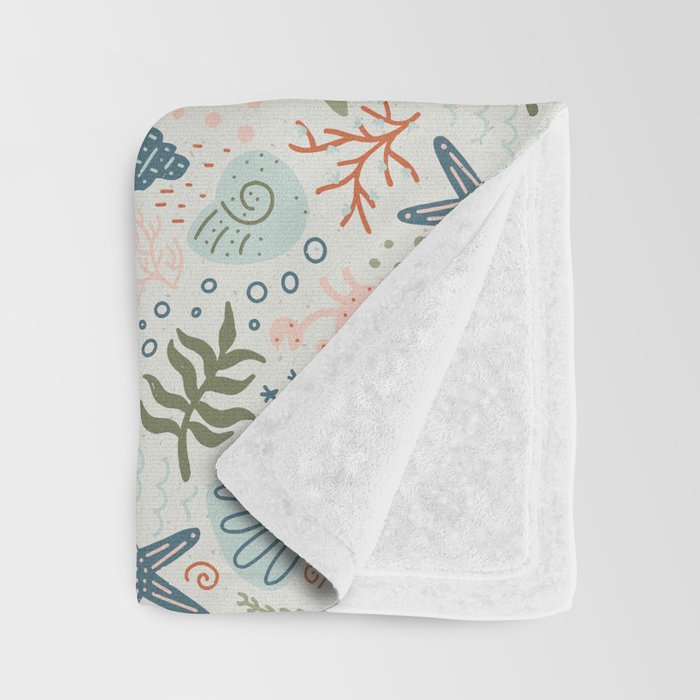 Day at the Beach Throw Blanket Gallery Image 3