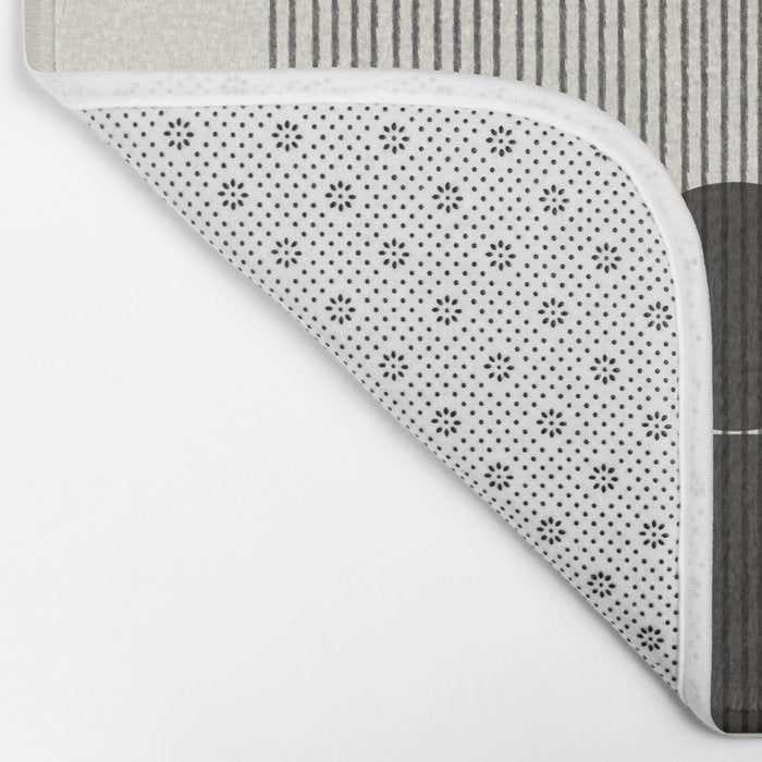 Minimalist Objekt 2 Bath Mat Gallery Image 2