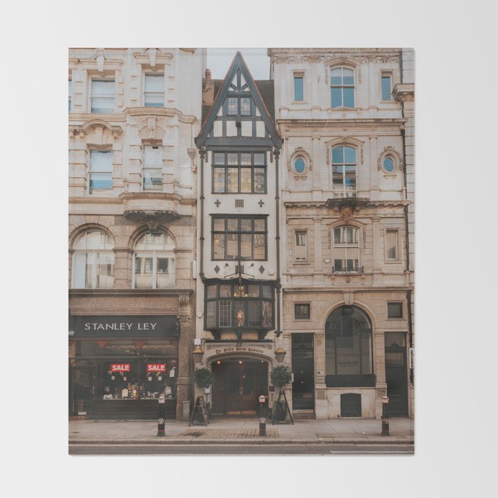 Exploring London - Photography Throw Blanket Gallery Image 2