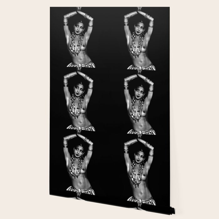 Jazz Age Josephine Baker in Folies Bergère Bananas Costume black and white photography Wallpaper Gallery Image 2