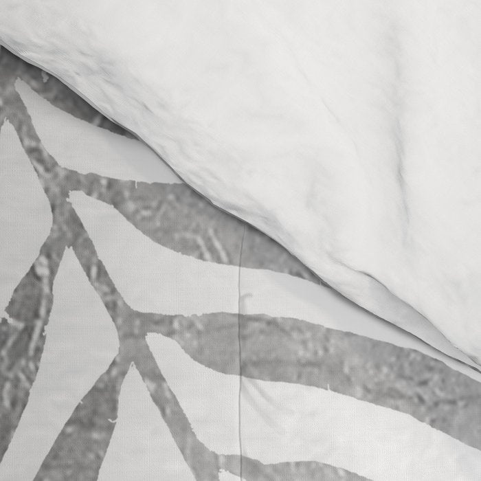 Chic elegant silver foil palm tree leaves Comforter Gallery Image 4
