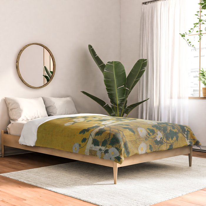 Red and White Chrysanthemums Vintage Japanese Gold Leaf Screen Comforter Gallery Image 2