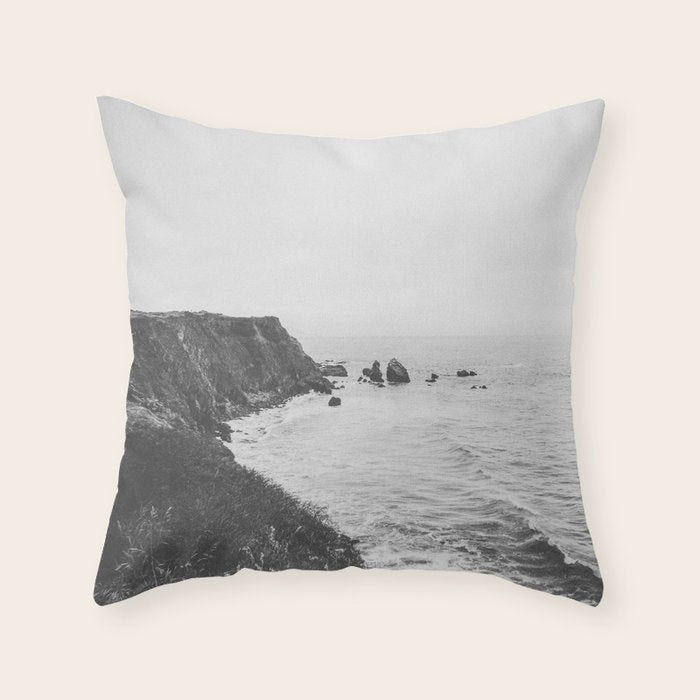 CALIFORNIA COAST XVI Throw Pillow Gallery Image 1