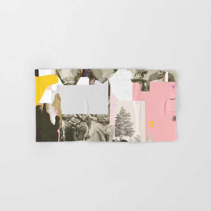 Noch mehr Aussicht auf Illusion 4 Bath Towel Gallery Image 1