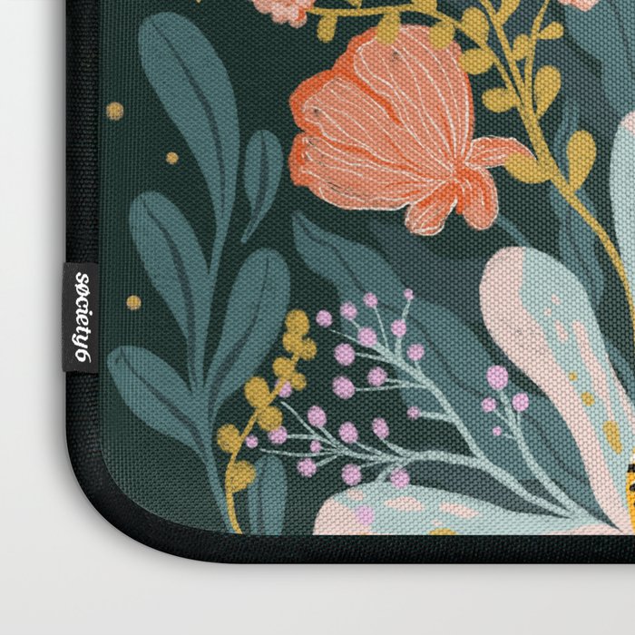 Into the wild:bloom edition  Laptop Sleeve Gallery Image 3