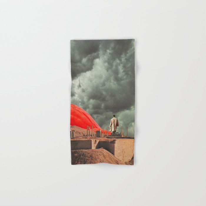 Birds Bath Towel Gallery Image 1