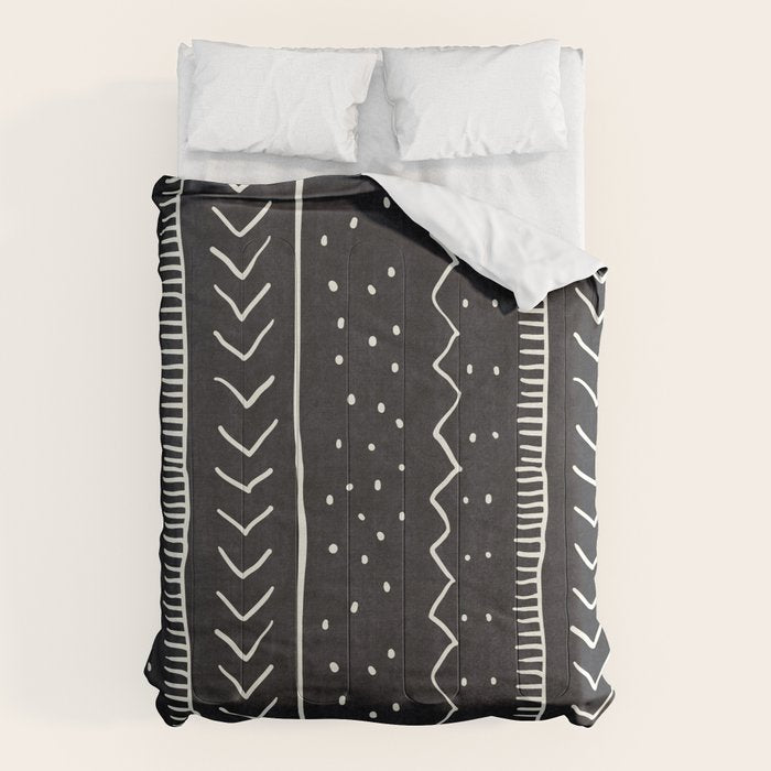 Cute Geometric Stripe in Black and White Comforter Gallery Image 6