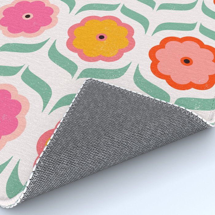 Bright Retro Geometric Pattern Rug Gallery Image 4