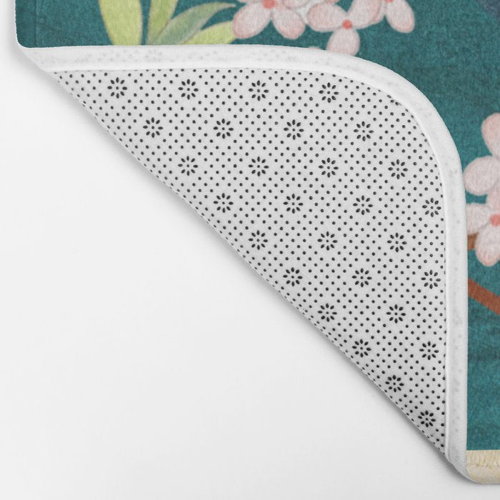 Warm spring sunshine beneath the ridge  Bath Mat Gallery Image 2
