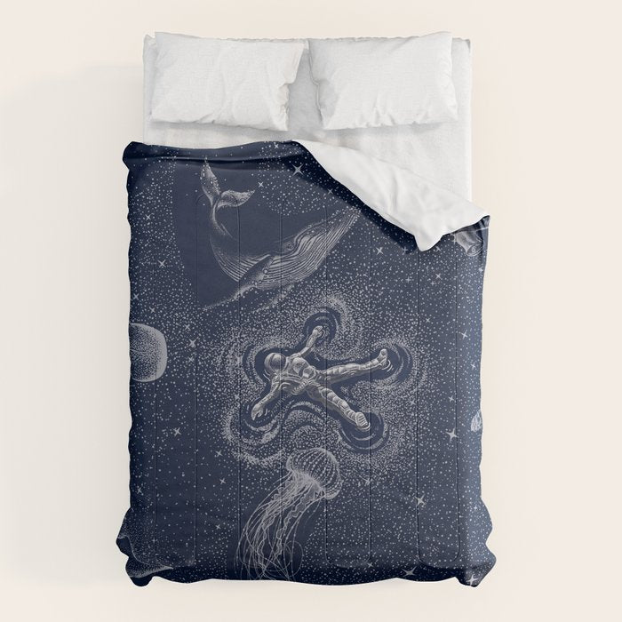 Cosmic Ocean with astronaut Comforter Gallery Image 6