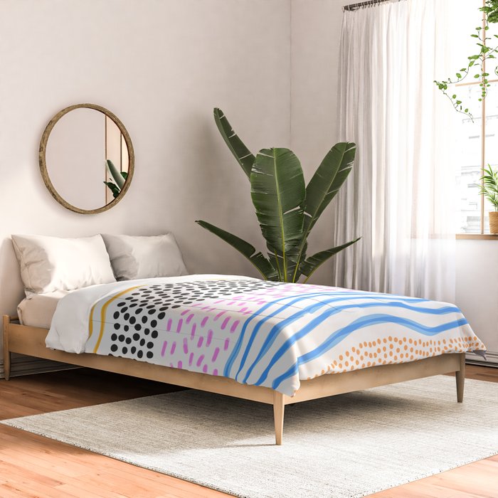 Abstract hand drawn shapes doodle pattern Comforter Gallery Image 2