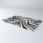 Monochrome Waves Rug Gallery Image 3
