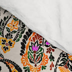 Vibrant paisley print Comforter Gallery Image 4