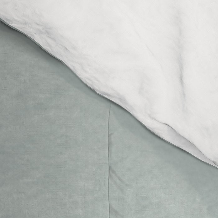Be Still And Rest. Comforter Gallery Image 4
