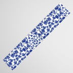 Chinoiserie Lady Table Runner Gallery Image 3