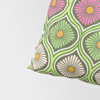 Groovy 70s Retro Mod Daisy Flowers Pillow Sham Gallery Image 4