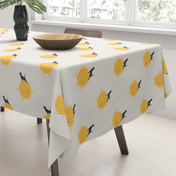 Good Meowâing 9 yoga warrior II Tablecloth Gallery Image 3