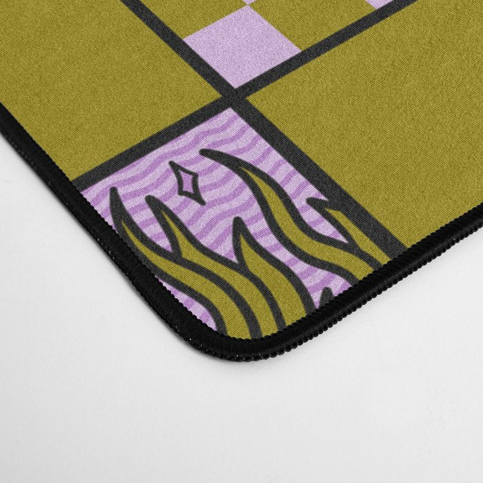 Pisces Checkered Print Desk Mat Gallery Image 4