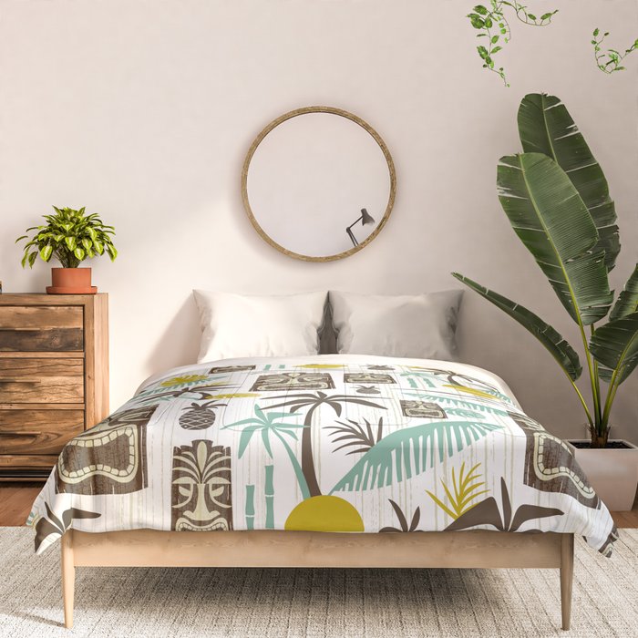 Island Tiki - White Comforter Gallery Image 3