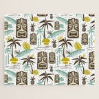 Island Tiki - White Jigsaw Puzzle Gallery Image 1