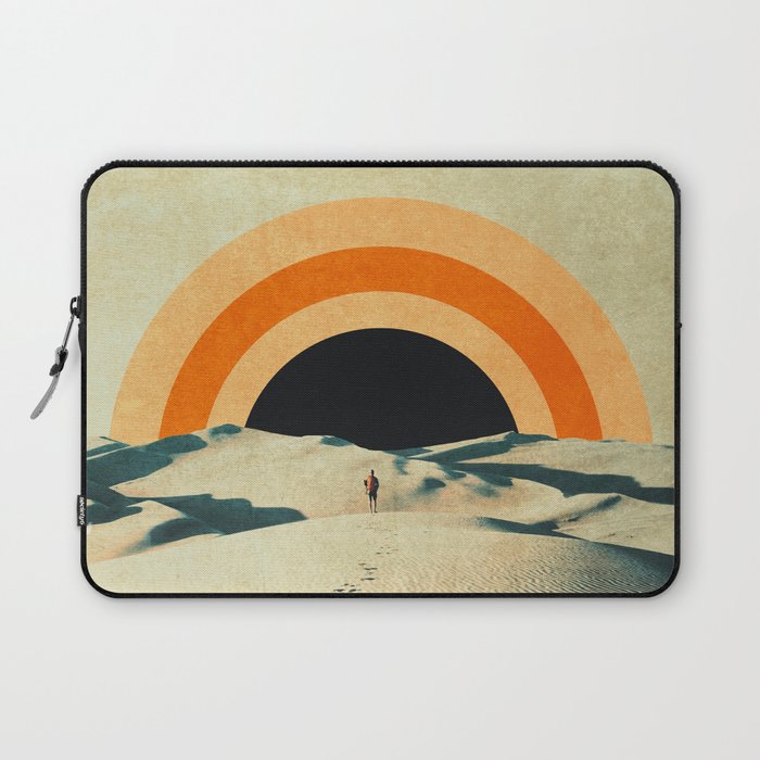 explore Laptop Sleeve Gallery Image 1