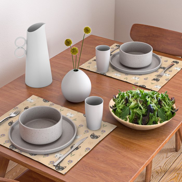Cat Faces and Flowers Placemat Gallery Image 2