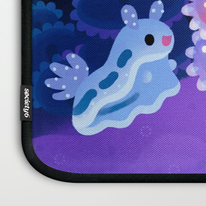Merry christmas tree worm Laptop Sleeve Gallery Image 3