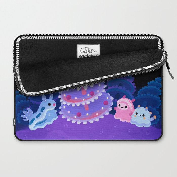 Merry christmas tree worm Laptop Sleeve Gallery Image 2