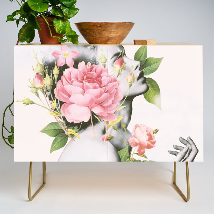 In Bloom 10 Credenza Gallery Image 1