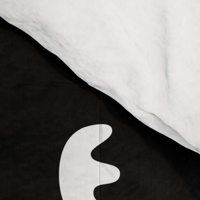 Black and white abstract organic shape pattern Comforter Gallery Image 4