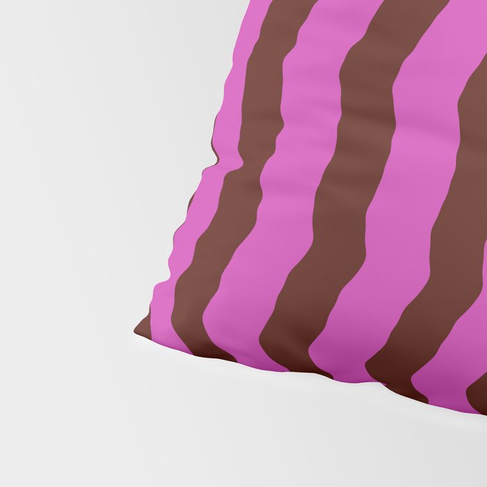 Vibra - Pink Pillow Sham Gallery Image 4