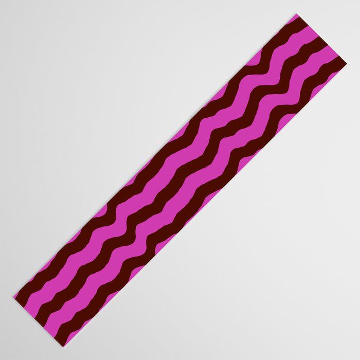 Vibra - Pink Table Runner Gallery Image 3